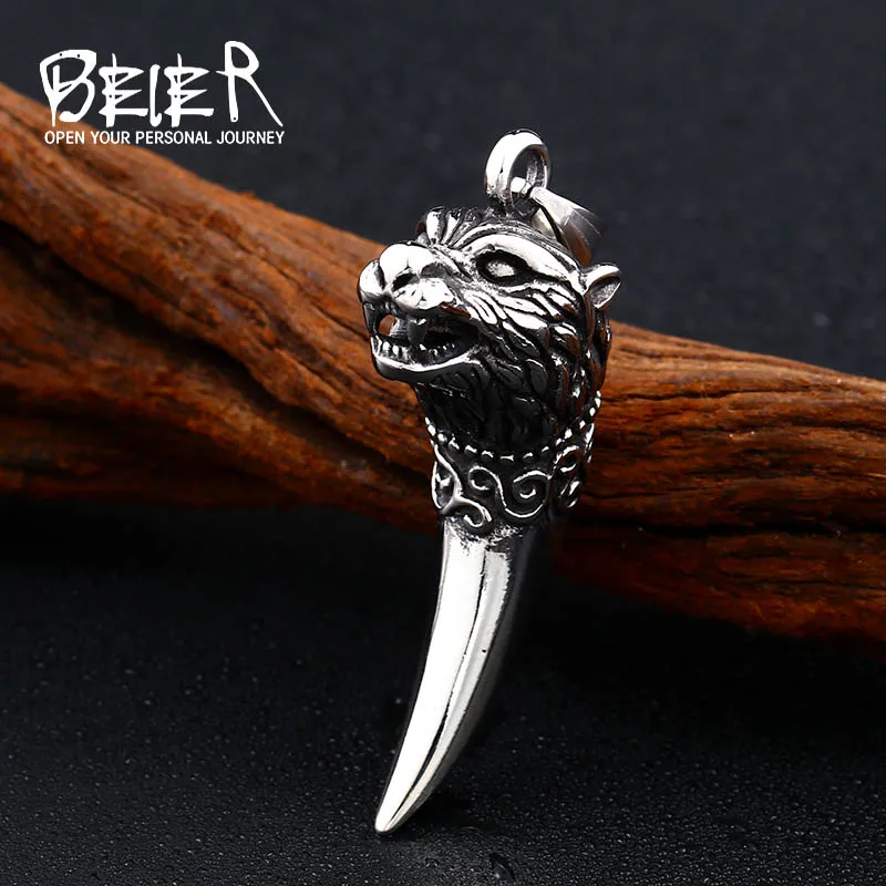 Beier 316L Stainless Steel Viking Wolf Necklace Pendant Vintage Wolf Domineering Men's Pendant High Quality Jewelry LLBP8-380R
Beier 316L Stainless Steel Viking Wolf Necklace Pendant Vintage Wolf Domineering Men's Pendant High Quality Jewelry LLBP8-380R