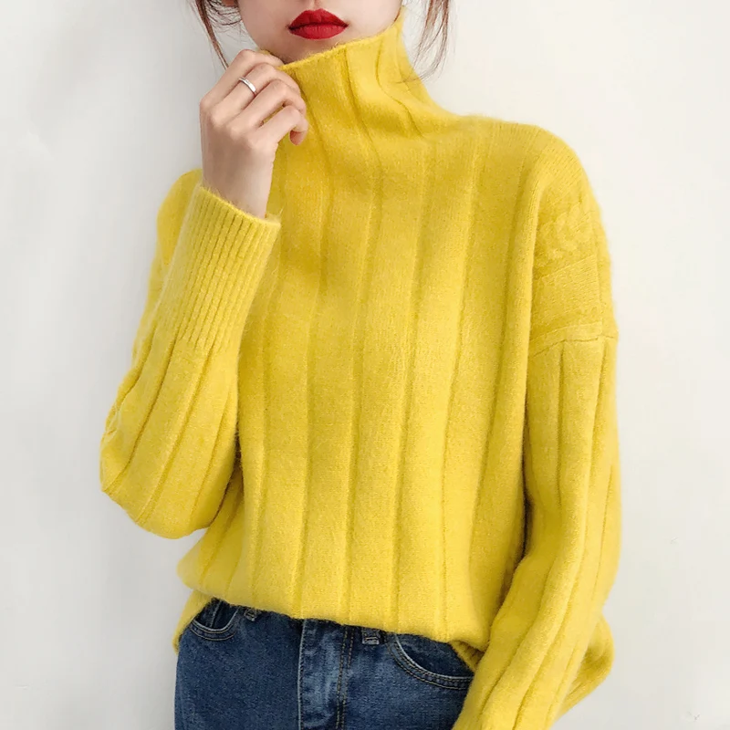A new female turtleneck long sleeved short all-match loose knitted shirt thickening Korean Students
A new female turtleneck long sleeved short all-match loose knitted shirt thickening Korean Students