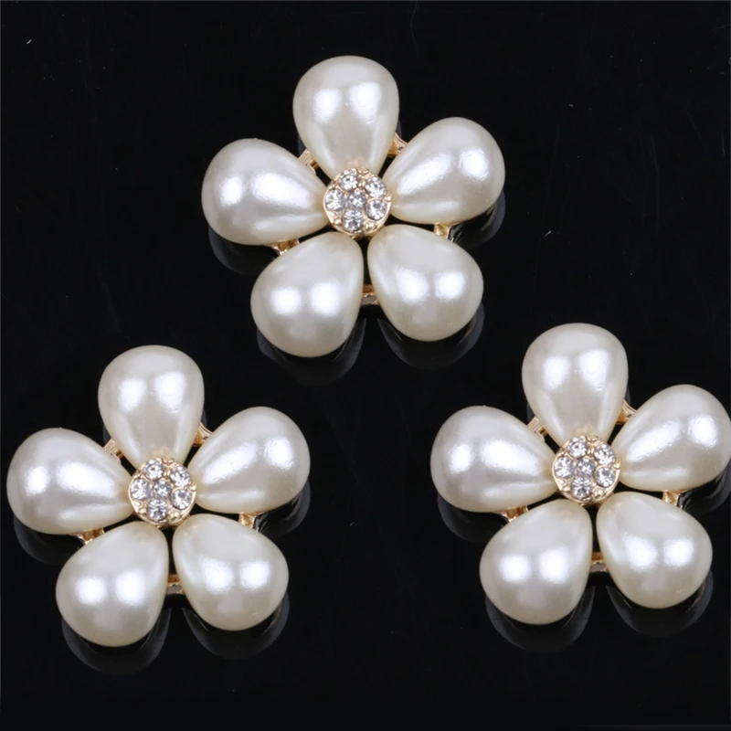 Hot Sale 20Pcs Sewing Craft 22mm Flower Round Cluster Crystal Rhinestone Pearl Button Lot Wedding Buckle Jewelry Craft
Hot Sale 20Pcs Sewing Craft 22mm Flower Round Cluster Crystal Rhinestone Pearl Button Lot Wedding Buckle Jewelry Craft