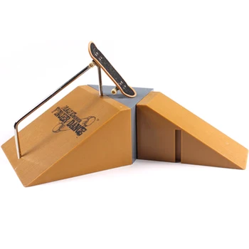 Funny Game Toys Finger Skate Set Mini Finger Skateboard + Finger Skateboards Ramps For Sport Training With Park Fingerboard Kids
Funny Game Toys Finger Skate Set Mini Finger Skateboard + Finger Skateboards Ramps For Sport Training With Park Fingerboard Kids