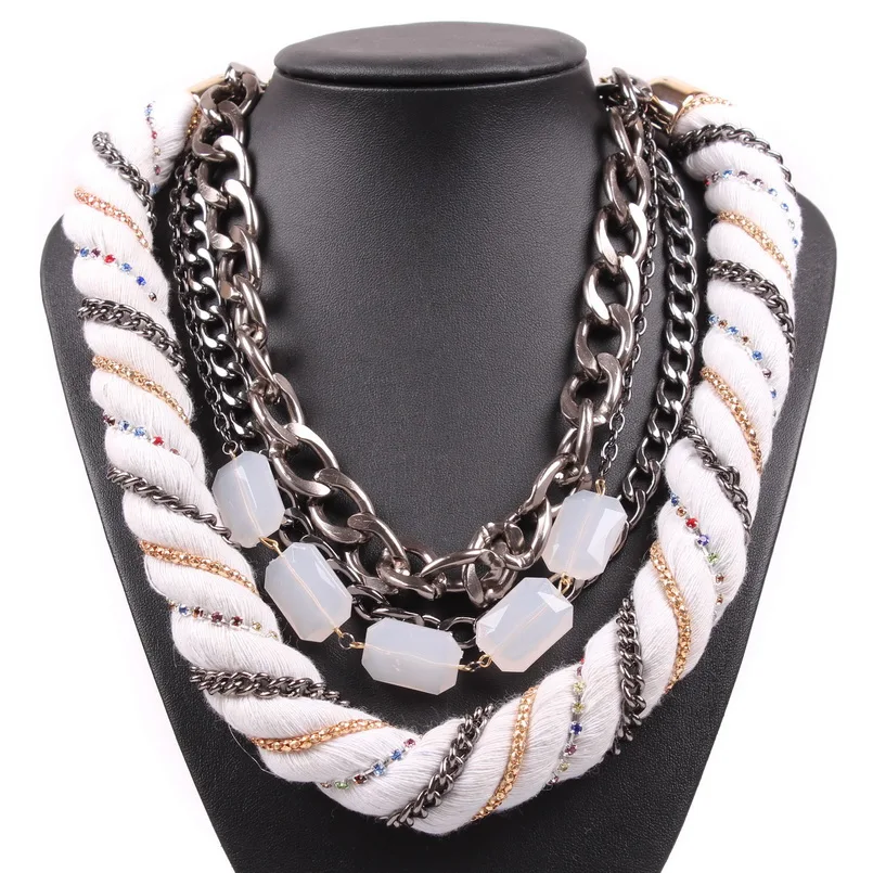 Chinese Yiwu Market Product High Quality Fast Delivery Elegant Popular Acrylic Necklace Cheap Chunky Necklaces With Black Chain
Chinese Yiwu Market Product High Quality Fast Delivery Elegant Popular Acrylic Necklace Cheap Chunky Necklaces With Black Chain