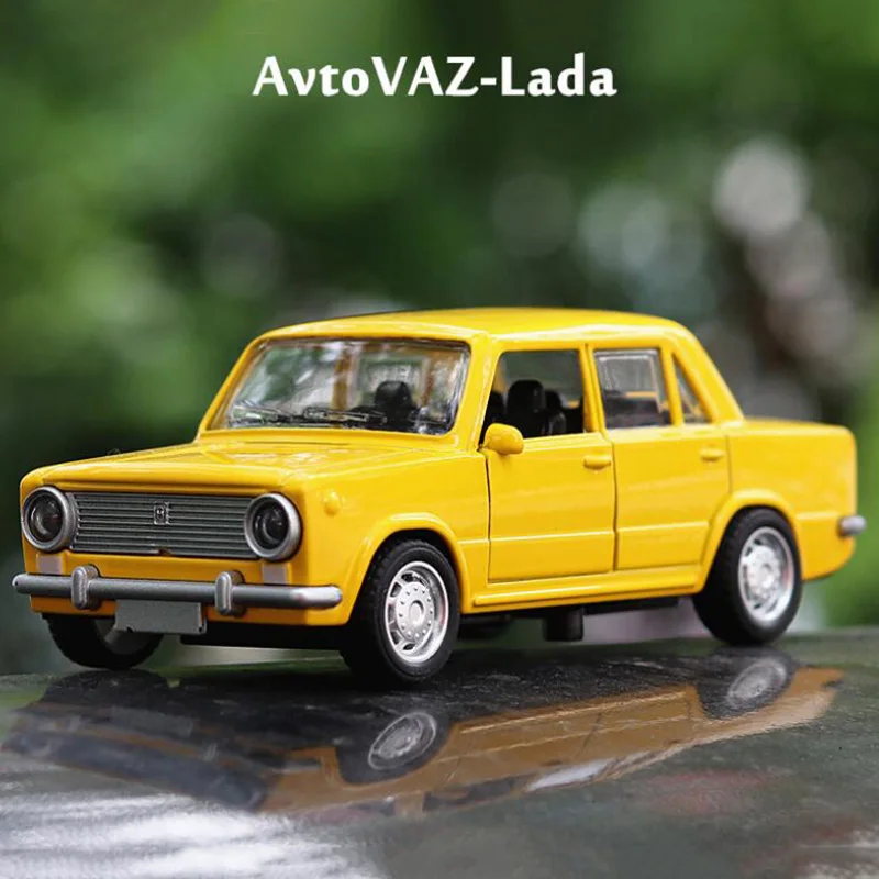 12.5CM 1:32 Scale Metal Alloy Classic Russia Soviet Union Lada Auto Car Cab Model Pull back Model Diecast Vehicles Toys Children
12.5CM 1:32 Scale Metal Alloy Classic Russia Soviet Union Lada Auto Car Cab Model Pull back Model Diecast Vehicles Toys Children