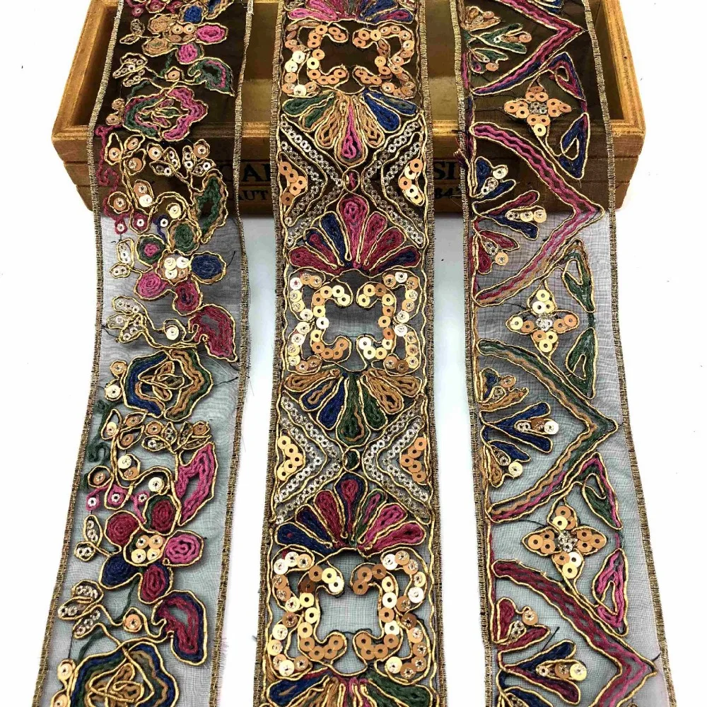 10Yards Ethnic Embroidered Lace Ribbons Sew on Clothes Accessories DIY Sequin Embroidery Lace Trim
10Yards Ethnic Embroidered Lace Ribbons Sew on Clothes Accessories DIY Sequin Embroidery Lace Trim
