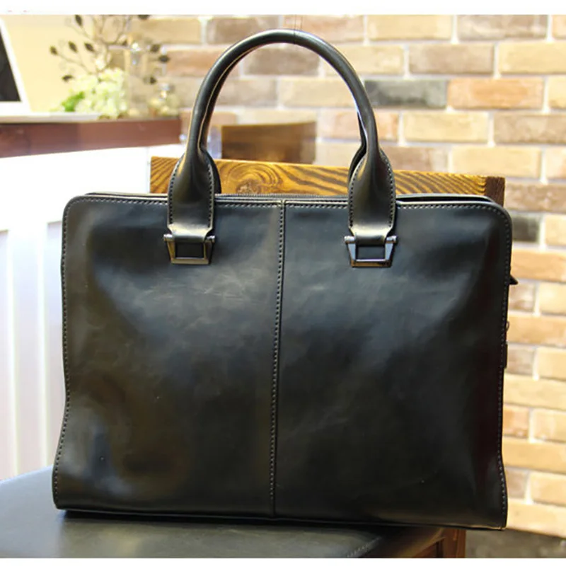 Men's shoulder bag soft PU material British fashion casual retro style high quality multi-function large capacity design
Men's shoulder bag soft PU material British fashion casual retro style high quality multi-function large capacity design