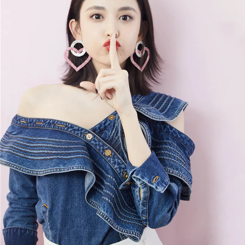 2019 Autumn Sexy Denim Shirt Women Ruffles One Off SHoulder Long Sleeve Women Blouse Blue Denim Jeans Blouse Ladies Tops
2019 Autumn Sexy Denim Shirt Women Ruffles One Off SHoulder Long Sleeve Women Blouse Blue Denim Jeans Blouse Ladies Tops