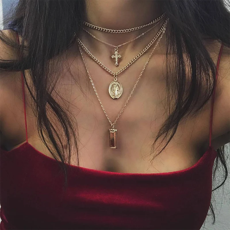 Retro Women Square Cross Virgin Mary Pendant Chain Necklace Gold Multilayer Clavicle Necklace Exquisite Necklace Set Combination
Retro Women Square Cross Virgin Mary Pendant Chain Necklace Gold Multilayer Clavicle Necklace Exquisite Necklace Set Combination