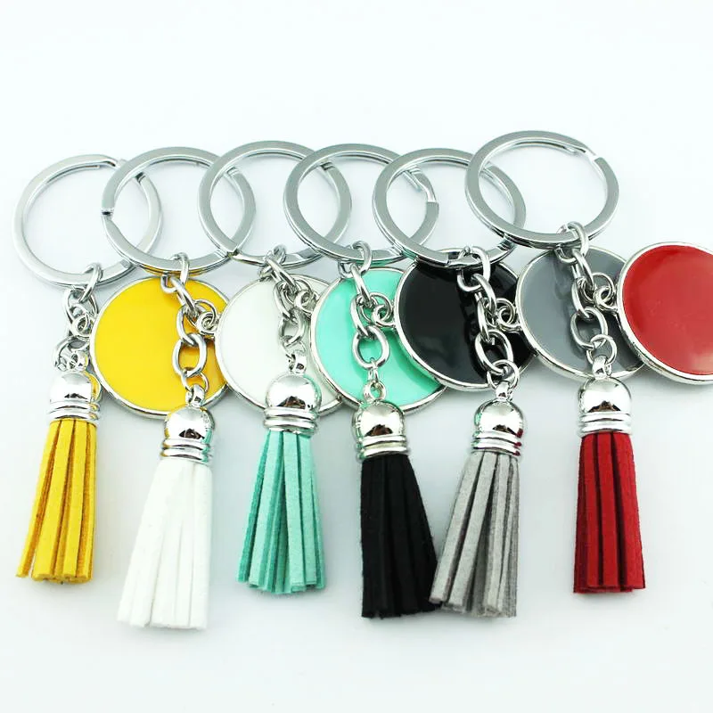 Personalized Monogram Enamel Round Disk Blanks Key Chain Velvet Tassel Engraved Car Keychain 2019 Fashion Charm Jewelry
Personalized Monogram Enamel Round Disk Blanks Key Chain Velvet Tassel Engraved Car Keychain 2019 Fashion Charm Jewelry