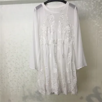 White Loose Dress for Women Long Sleeve O-neck Women Vintage Dress 2018 new Mini Sweet Women Dress
White Loose Dress for Women Long Sleeve O-neck Women Vintage Dress 2018 new Mini Sweet Women Dress