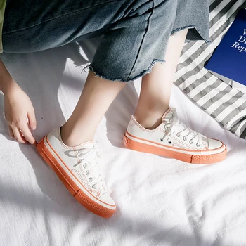 QWEDF 2018 women's canvas shoes fashion solid color white shoes sports student shoes couple casual shoes N3-30
QWEDF 2018 women's canvas shoes fashion solid color white shoes sports student shoes couple casual shoes N3-30