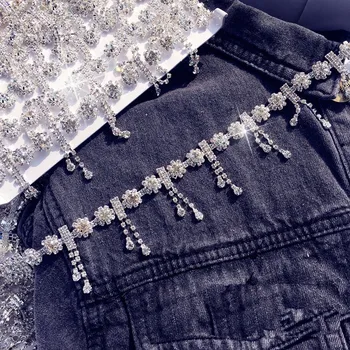 Intensive flower crystal rhinestone tassels dress accessories Beaded Trim fabric applique patches sew on trim for clothing
Intensive flower crystal rhinestone tassels dress accessories Beaded Trim fabric applique patches sew on trim for clothing
