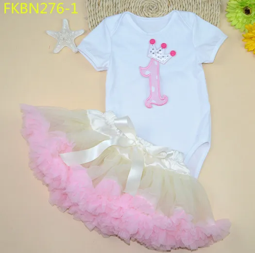 Newborn baby girl bodysuit and beige bow soft Puff tutu 2 piece suit girls christmas dress toddler fashion clothing set
Newborn baby girl bodysuit and beige bow soft Puff tutu 2 piece suit girls christmas dress toddler fashion clothing set