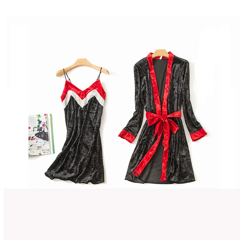 Autumn and winter gold velvet pajamas women's sexy sling nightdress robe home service two-piece sleepwear femal
Autumn and winter gold velvet pajamas women's sexy sling nightdress robe home service two-piece sleepwear femal