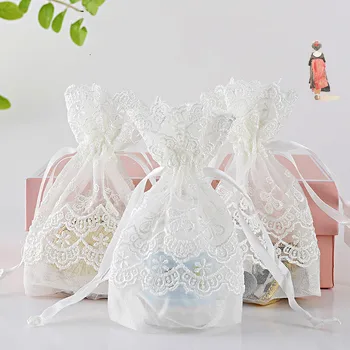 Hot Style White Flower Cloth Bag Storage Arrangement Drawstring Bundle Pocket High-end Creative Bundle Pocket Wedding Candy Bag
Hot Style White Flower Cloth Bag Storage Arrangement Drawstring Bundle Pocket High-end Creative Bundle Pocket Wedding Candy Bag