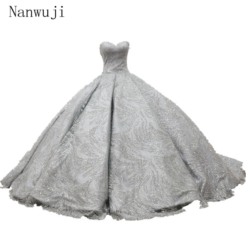 Real Sample Fashion Grey Evening Dresses Ball Gown Sweetheart Taffeta Bling Luxury Beaded Prom Dresses 2018Robe de Soiree
Real Sample Fashion Grey Evening Dresses Ball Gown Sweetheart Taffeta Bling Luxury Beaded Prom Dresses 2018Robe de Soiree