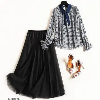European style 2019 New arrivals summer Spring fashion women clothes printing blouse + solid color skirt casual suit T3346
European style 2019 New arrivals summer Spring fashion women clothes printing blouse + solid color skirt casual suit T3346