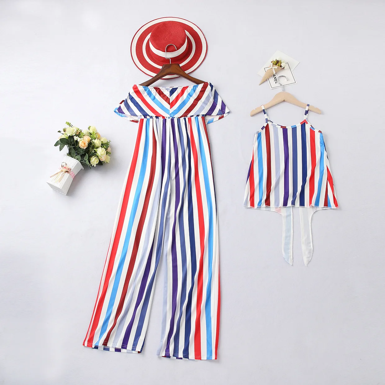 Mother Daughter Jumpsuit Summer Family Matching Outfits Mom And Me Stripe Fashion Dresses Clothes Suits
Mother Daughter Jumpsuit Summer Family Matching Outfits Mom And Me Stripe Fashion Dresses Clothes Suits