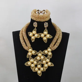 Gorgeous Champagne Gold African Women Bridal Jewelry Set Gold Beaded Flower Chunky Engagement Jewelry Set Free Shipping QW533
Gorgeous Champagne Gold African Women Bridal Jewelry Set Gold Beaded Flower Chunky Engagement Jewelry Set Free Shipping QW533