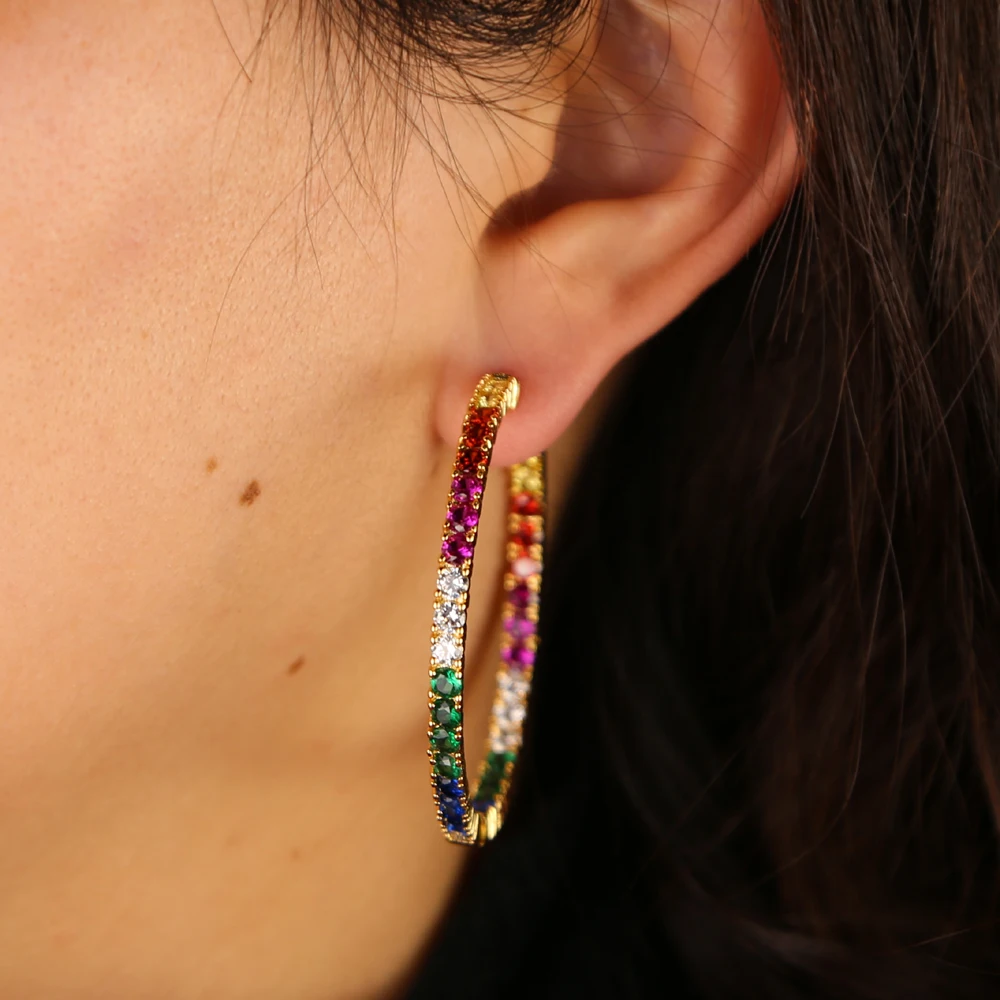 2019 new arrived modern women lady gift micro pave rainbow cz big huggie hoop earring gorgeous sparking cz gold color jewelry
2019 new arrived modern women lady gift micro pave rainbow cz big huggie hoop earring gorgeous sparking cz gold color jewelry
