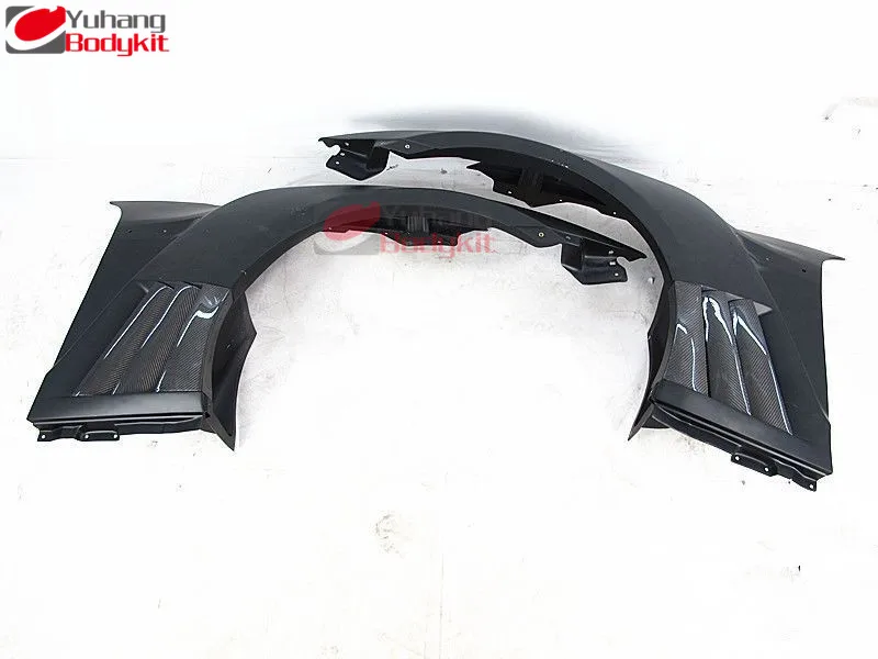 For 2008-2014 R35 GTR CBA DBA 13' Ver Varis FRP Front Fender with Portion CF Louvers With Louver Fins
For 2008-2014 R35 GTR CBA DBA 13' Ver Varis FRP Front Fender with Portion CF Louvers With Louver Fins
