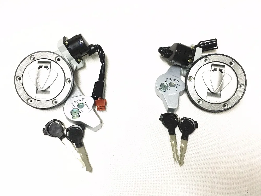 Ignition lock set for Benelli Keeway Generic KSR Moto Ride RKV VLM VLC CODE BLUR 125 150 200 Stels Flame 200 Leopard Tomact 200
Ignition lock set for Benelli Keeway Generic KSR Moto Ride RKV VLM VLC CODE BLUR 125 150 200 Stels Flame 200 Leopard Tomact 200