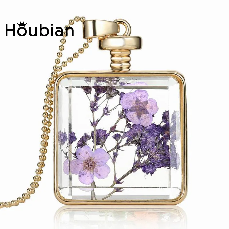 2018 New European and American square gold pink flower fashion pendant glass box necklace
2018 New European and American square gold pink flower fashion pendant glass box necklace