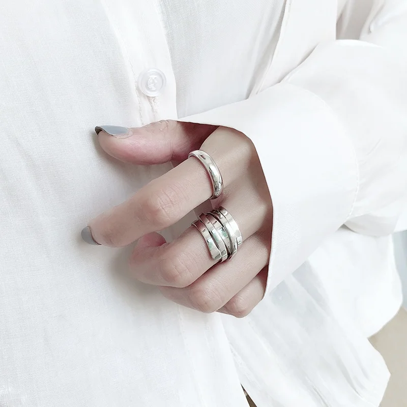 S925 Sterling Silver Ring Personality Simple Multi-layer Wide Line Ring for Woman Jewelry Fashion Open Ring 1pcs
S925 Sterling Silver Ring Personality Simple Multi-layer Wide Line Ring for Woman Jewelry Fashion Open Ring 1pcs