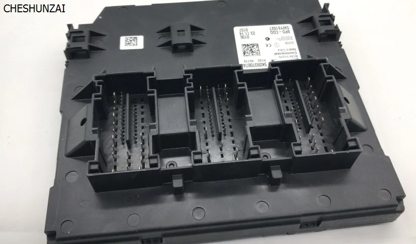 CHESHUNZAI Central Electric Module BCM J519 For VW Jetta MK6 Scirocco Tiguan 5K0 937 087 AB
CHESHUNZAI Central Electric Module BCM J519 For VW Jetta MK6 Scirocco Tiguan 5K0 937 087 AB