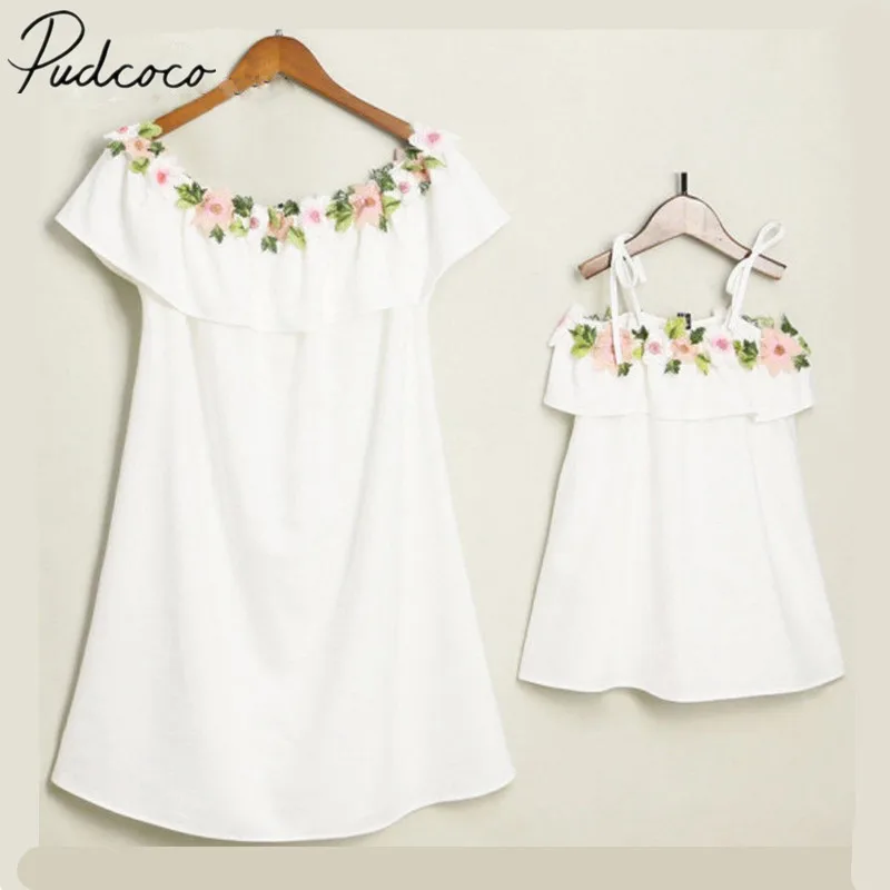 2018 Brand New Princess Summer Family Matching Mother Girls Dress Off Shoulder Floral Ruffles Straight White Dress 3-11Y Girls
2018 Brand New Princess Summer Family Matching Mother Girls Dress Off Shoulder Floral Ruffles Straight White Dress 3-11Y Girls