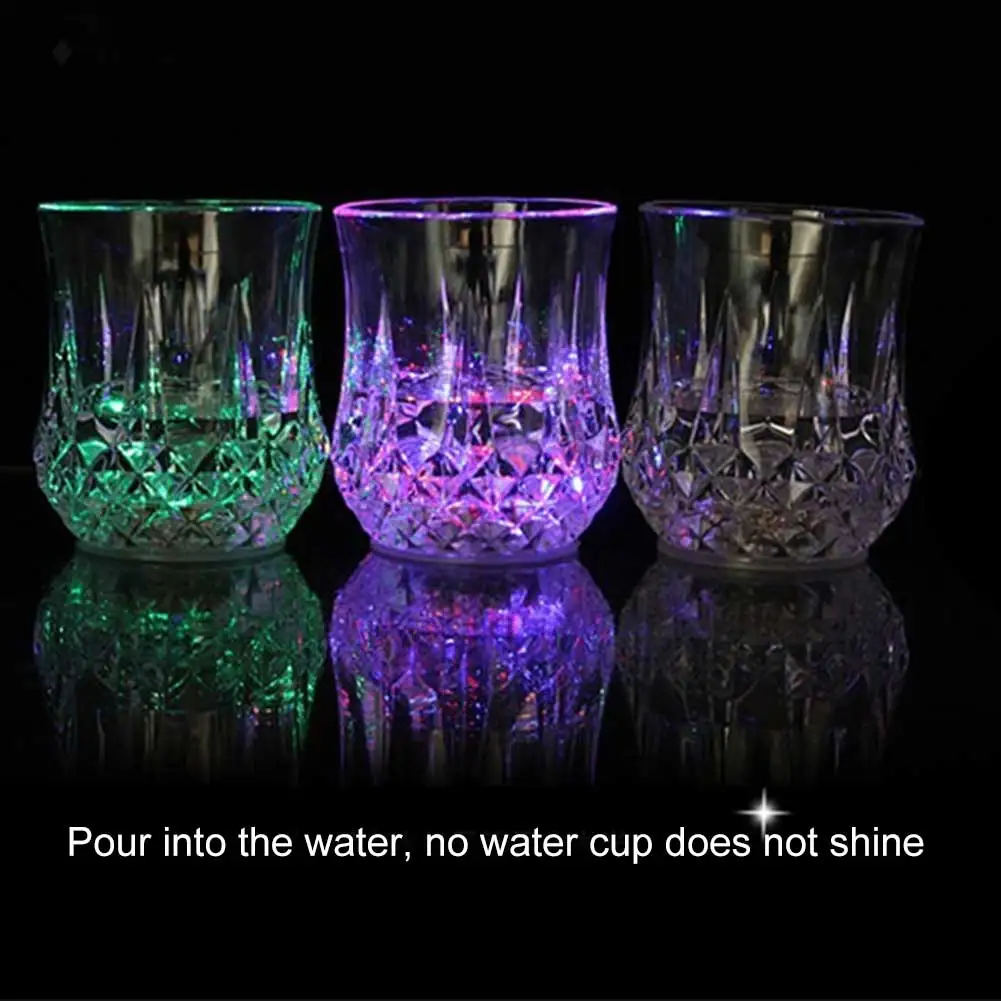 Glowing Glass Cup Water Activated Light Up Water Coffee Mug for Bar Club Christmas Party Supplies XH8Z
Glowing Glass Cup Water Activated Light Up Water Coffee Mug for Bar Club Christmas Party Supplies XH8Z