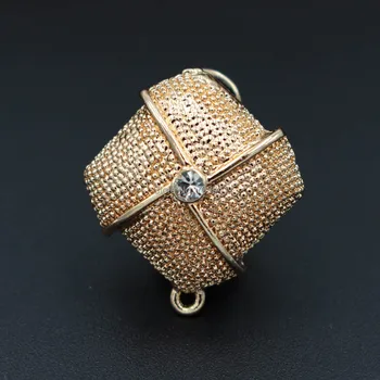 Metal Clip Earring Post with Loop Hanger 21*24mm Sqaure Paved Rhinestone DIY Findings for Pearls Stud Earrings Retro Jewelry
Metal Clip Earring Post with Loop Hanger 21*24mm Sqaure Paved Rhinestone DIY Findings for Pearls Stud Earrings Retro Jewelry