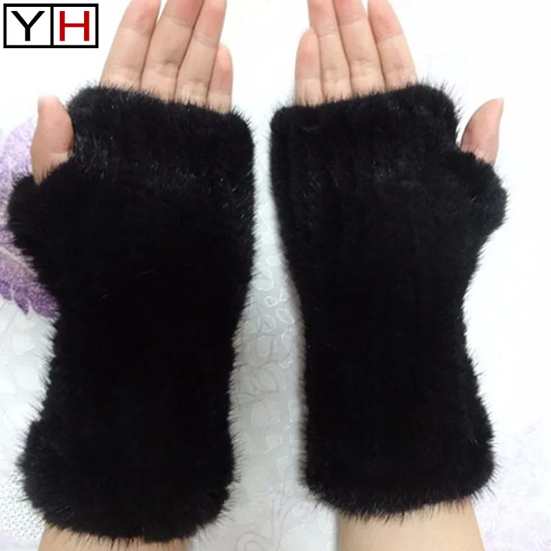 Women real mink fur glove lady knitted genuine mink fur mittens 2017 brand high quality fur
Women real mink fur glove lady knitted genuine mink fur mittens 2017 brand high quality fur