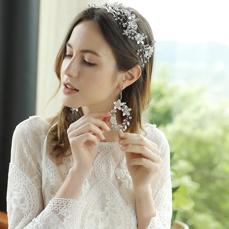 Fashion Silver Color Flower Bridal Drop Earrings Handmade Wedding Prom Jewelry Handmade Women Earring
Fashion Silver Color Flower Bridal Drop Earrings Handmade Wedding Prom Jewelry Handmade Women Earring