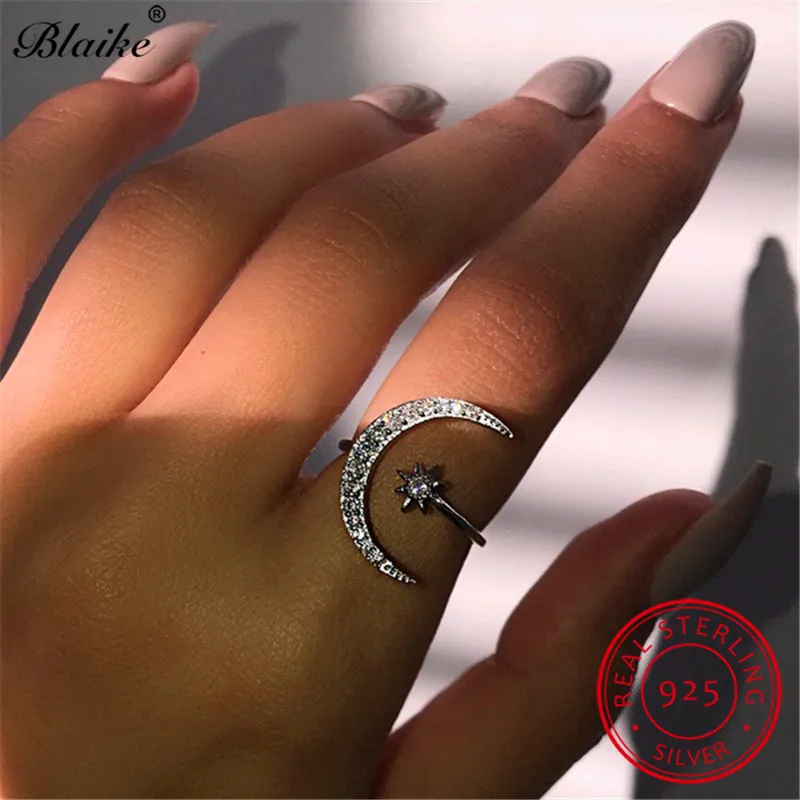 Boho Female Open Star Moon Rings For Women 925 Sterling Silver Ring Cute White Crystal Ring Stacking Minimalist Wedding Jewelry
Boho Female Open Star Moon Rings For Women 925 Sterling Silver Ring Cute White Crystal Ring Stacking Minimalist Wedding Jewelry