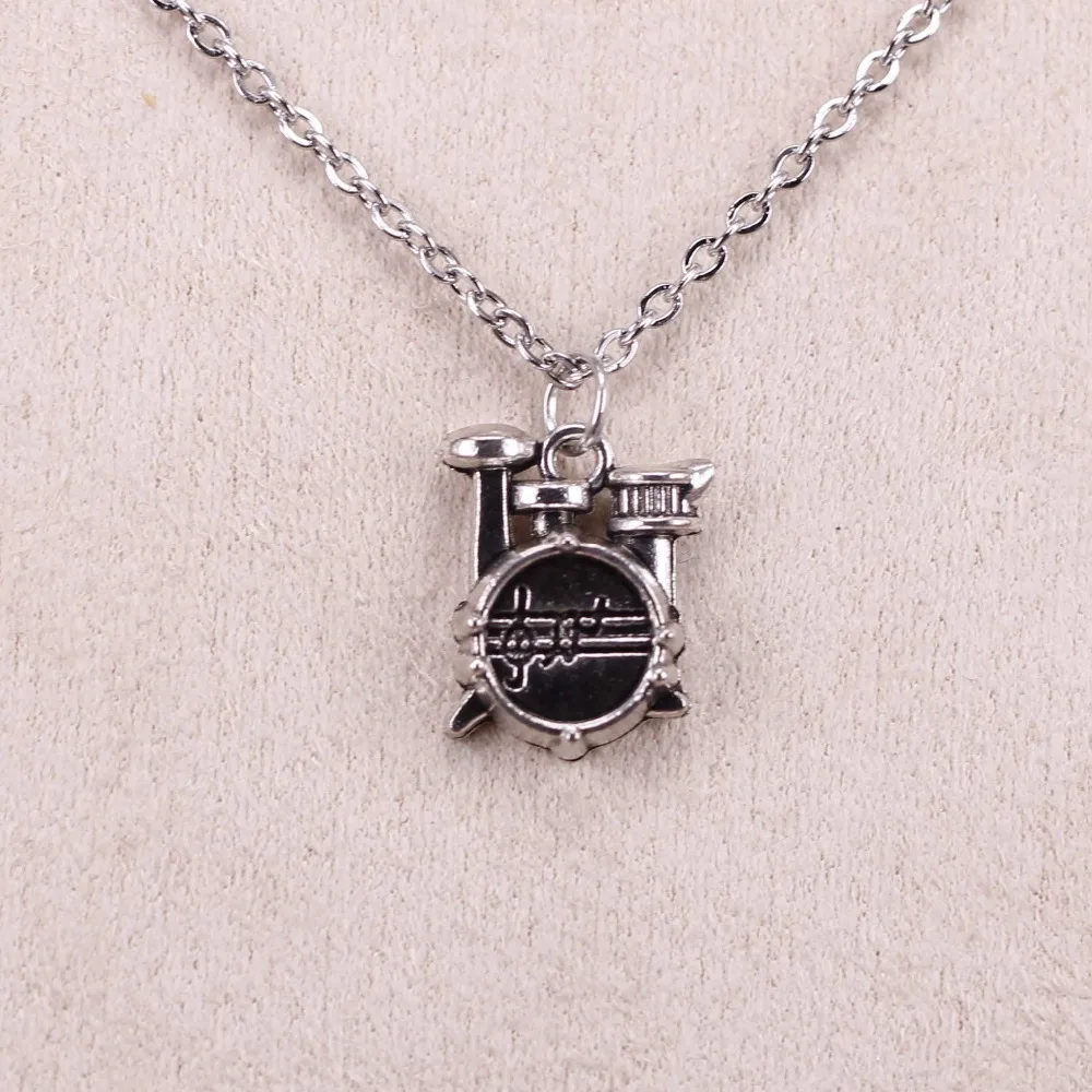 New Fashion Silver Pendant stopwatch watch drum set 16*14*4mm Necklace Women Exquisite Choker Necklace Jewelry
New Fashion Silver Pendant stopwatch watch drum set 16*14*4mm Necklace Women Exquisite Choker Necklace Jewelry