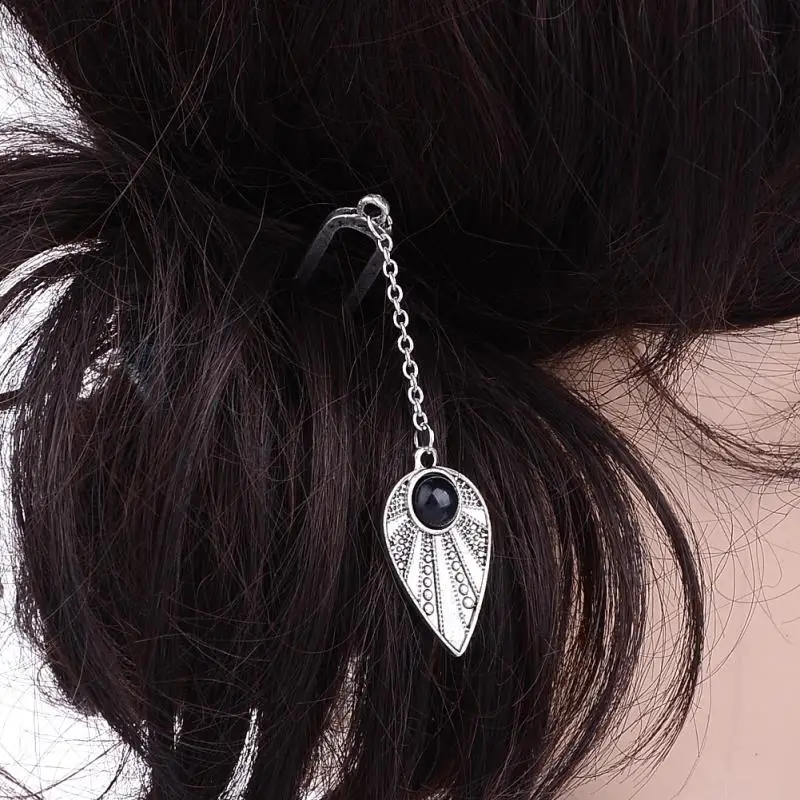 New Design Silver Color Leaf Shape Black Stone Pendant Hair Sticks Fashion Vintage Elegant Head Wear Hair Accessories Jewelry
New Design Silver Color Leaf Shape Black Stone Pendant Hair Sticks Fashion Vintage Elegant Head Wear Hair Accessories Jewelry
