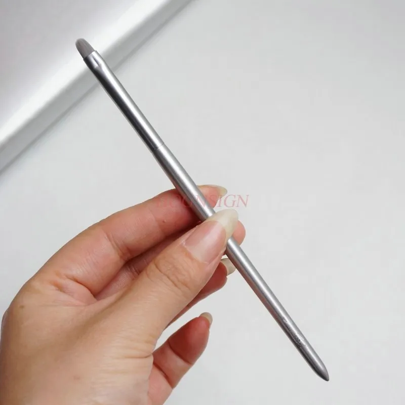 Super soft small concealer brush flat head lip brush eyeliner brush makeup brush
Super soft small concealer brush flat head lip brush eyeliner brush makeup brush