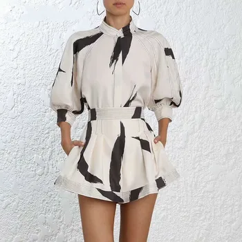 2019 Summer Runway Designer Ink Art Printed Women Tops Casual Short Sleeve Belt Blouse Shirt + High Waist Shorts Set 2 Piece Set
2019 Summer Runway Designer Ink Art Printed Women Tops Casual Short Sleeve Belt Blouse Shirt + High Waist Shorts Set 2 Piece Set