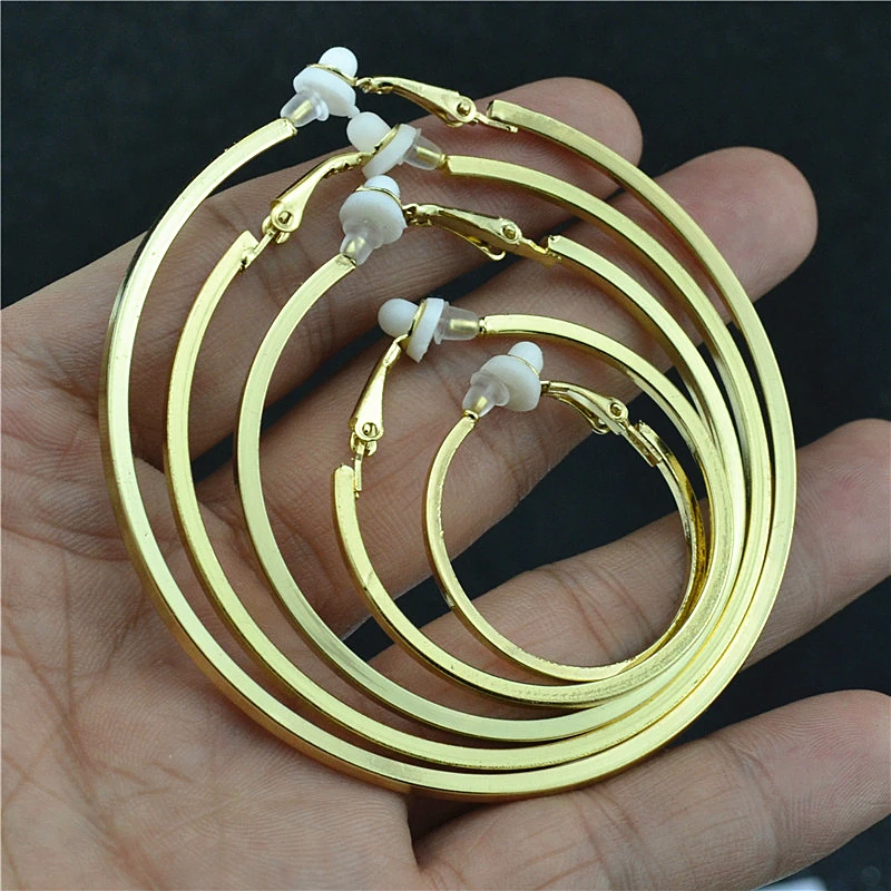 Clip On Ear Earrings for Women Big Small Circle Gold Silver Black Plating Square Line Non Pierced Fashion Fine Ladies Earings
Clip On Ear Earrings for Women Big Small Circle Gold Silver Black Plating Square Line Non Pierced Fashion Fine Ladies Earings