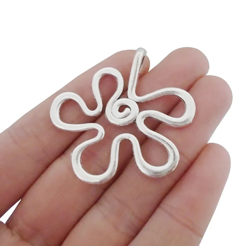 10 x Antique Silver Tone Hippy Boho Flower Spiral Charms Pendants Hollow Open for Necklace Jewelry Making Findings 41x41mm
10 x Antique Silver Tone Hippy Boho Flower Spiral Charms Pendants Hollow Open for Necklace Jewelry Making Findings 41x41mm