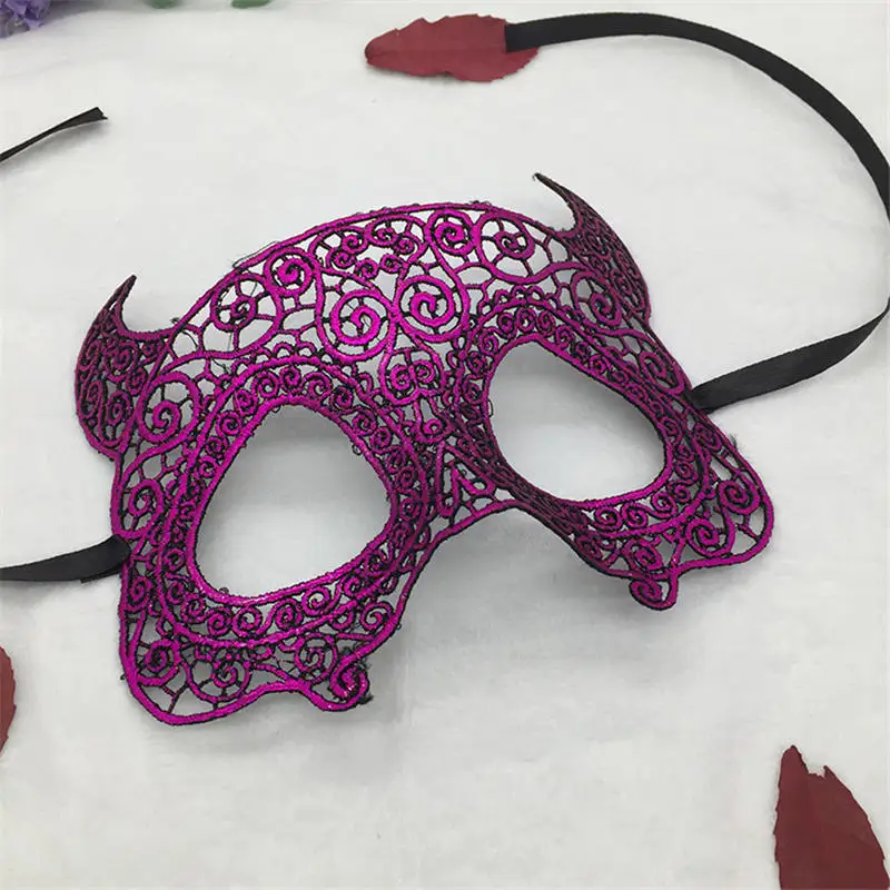 1pcs Purple Hot Stamping Fixed Shape Ladies Sexy Lace Masquerade Mask for Carnival Halloween Prom Half Face Ball Party Masks #10
1pcs Purple Hot Stamping Fixed Shape Ladies Sexy Lace Masquerade Mask for Carnival Halloween Prom Half Face Ball Party Masks #10