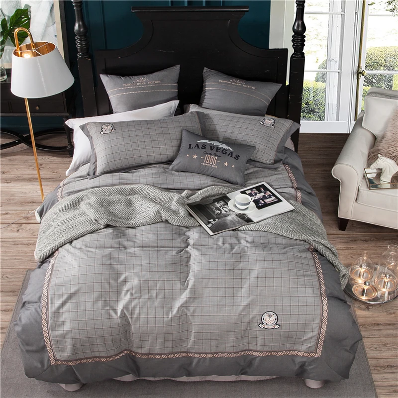 4/6/7Pcs Luxury Egypt Cotton Official Instrumental Bedding Set Embroidery Plaid Duvet cover set Bed Sheet Pillowcases Queen King
4/6/7Pcs Luxury Egypt Cotton Official Instrumental Bedding Set Embroidery Plaid Duvet cover set Bed Sheet Pillowcases Queen King