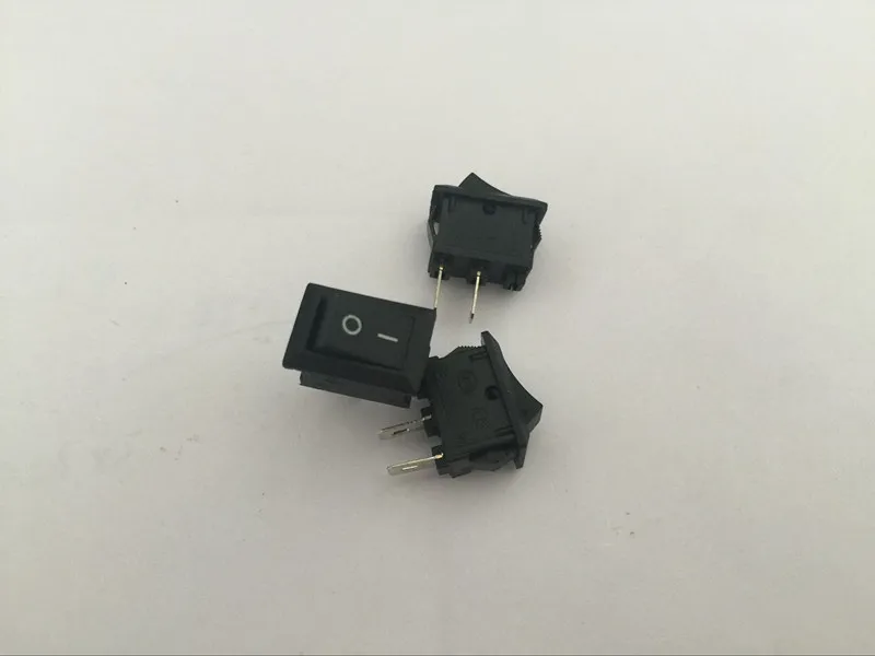 10pcs AC 250V 3A AC 125V 6A 2 Pin ON/OFF I/O SPST Snap in Mini Boat Rocker Switch 10*15mm
10pcs AC 250V 3A AC 125V 6A 2 Pin ON/OFF I/O SPST Snap in Mini Boat Rocker Switch 10*15mm