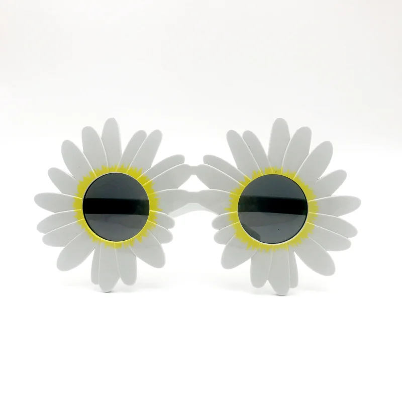 Funny White Daisy Flower Holiday Sunglasses Beach Party Favors Photo Booth Props Kids Adults Costumes Party Supplies Decoration
Funny White Daisy Flower Holiday Sunglasses Beach Party Favors Photo Booth Props Kids Adults Costumes Party Supplies Decoration