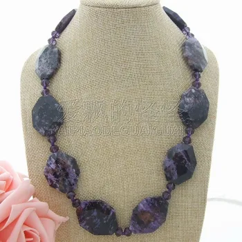 N042806 23" Natural Faceted Purple Charoite Nugget Necklace
N042806 23" Natural Faceted Purple Charoite Nugget Necklace