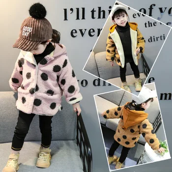 Winter Warm Girls Christmas Coats Thicken Faux Fur Kids Jackets Hooded Polka Dot Single Breasted Children Outwear 1-4 Years
Winter Warm Girls Christmas Coats Thicken Faux Fur Kids Jackets Hooded Polka Dot Single Breasted Children Outwear 1-4 Years