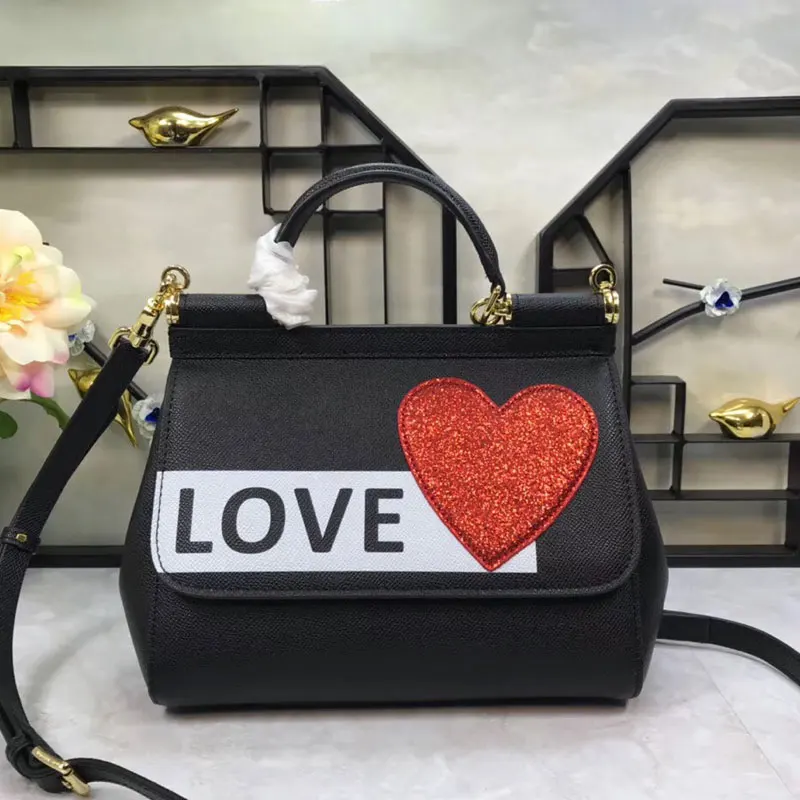 New Kind of Care Color Printed Cowhide Leather Turn-over Black Single Shoulder Bag with Oblique Handbag in 2019
New Kind of Care Color Printed Cowhide Leather Turn-over Black Single Shoulder Bag with Oblique Handbag in 2019
