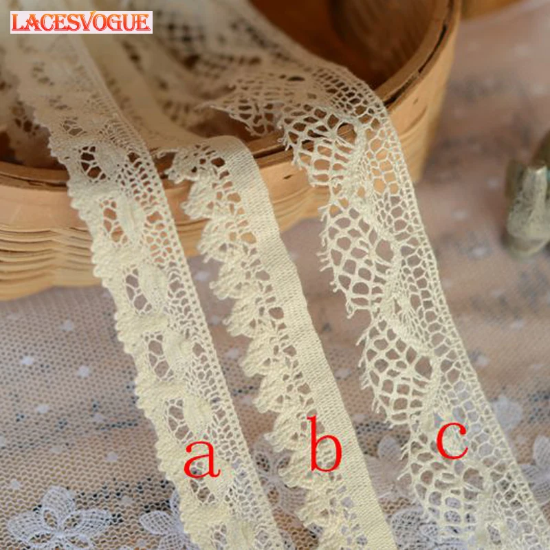 Cotton lace ribbon 20 meters 2.6cm beige needlework sewing lace Trim Cotton Crocheted Lace fabric Handmade lace canvas LAVO658
Cotton lace ribbon 20 meters 2.6cm beige needlework sewing lace Trim Cotton Crocheted Lace fabric Handmade lace canvas LAVO658