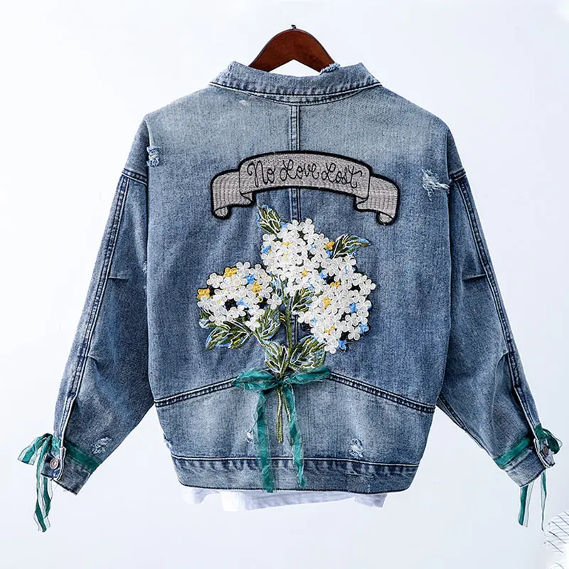 Embroidery Flower Streetwear Women Denim Jeans Jacket Loose Lace Up Women Chaqueta Mujer Coat 2019 Autumn Cowboy Large Sizes
Embroidery Flower Streetwear Women Denim Jeans Jacket Loose Lace Up Women Chaqueta Mujer Coat 2019 Autumn Cowboy Large Sizes