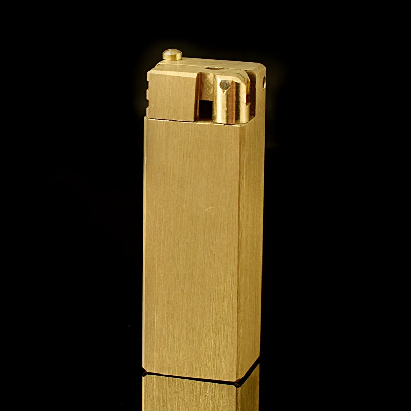 Trench kerosene lighter pure copper metal grinding wheel open flame lighters personality
Trench kerosene lighter pure copper metal grinding wheel open flame lighters personality