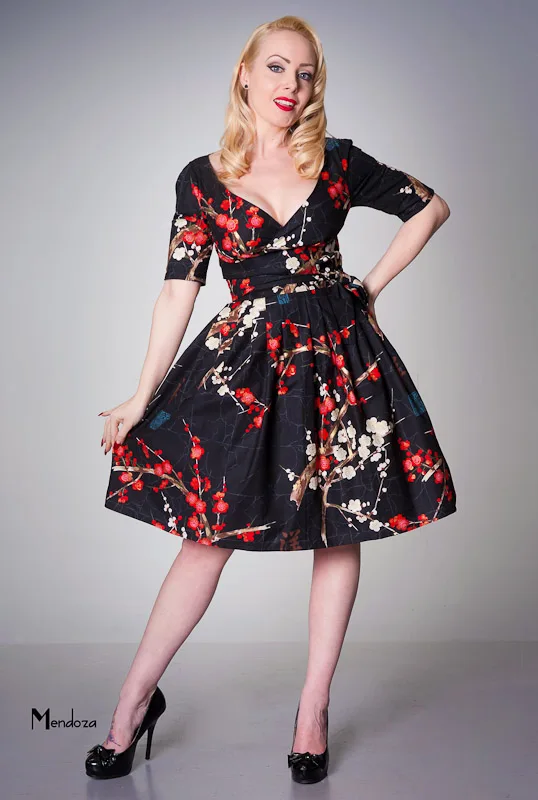 women vintage 50s cherry blossom wrap v neck 1/2 sleeve swimg midi dress plus size 4xl vestidos rockabilly pin up day dresses
women vintage 50s cherry blossom wrap v neck 1/2 sleeve swimg midi dress plus size 4xl vestidos rockabilly pin up day dresses